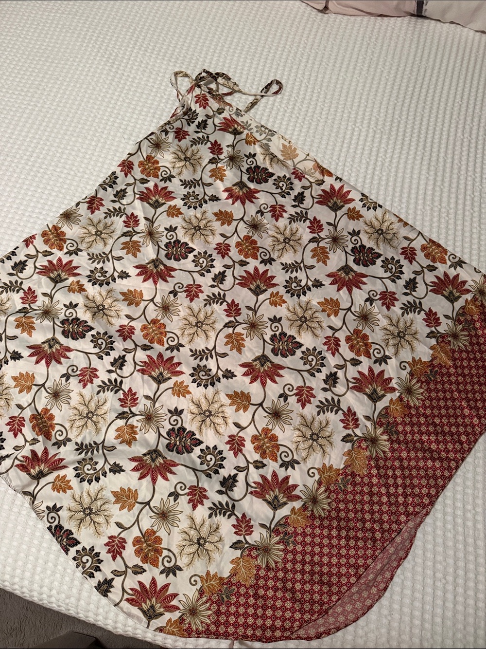 Floral Beach Dress with Red and Gold Accents
